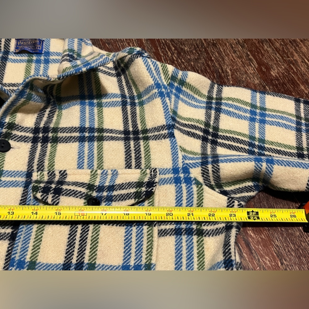 Vintage Pendleton Wool Plaid Shirt in Blue and Cream - Picture 6 of 9